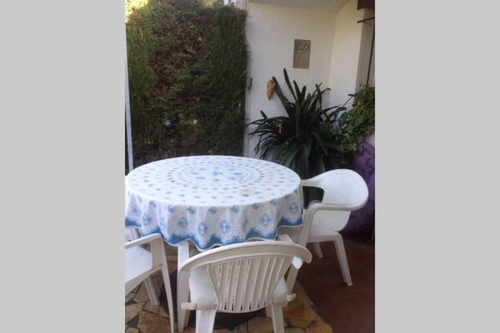 Vila Casita Blanca Con Fibra Optica Y Piscina Cominutaria Tossa de Mar Exteriér fotografie